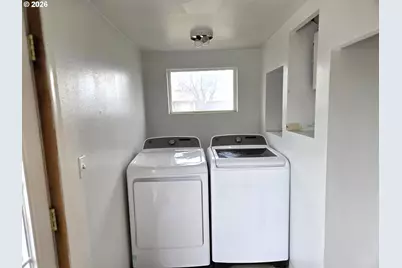 2402 N Spruce St, La Grande, OR 97850 - Photo 10