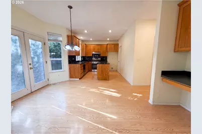 8348 SE 140th Ct, Portland, OR 97236 - Photo 12