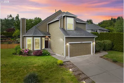 4223 SE Anderegg Dr, Portland, OR 97236 - Photo 2