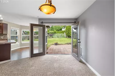 4223 SE Anderegg Dr, Portland, OR 97236 - Photo 18