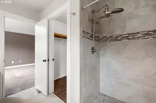 4223 SE Anderegg Dr, Portland, OR 97236 - Photo 28