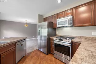 4223 SE Anderegg Dr, Portland, OR 97236 - Photo 12