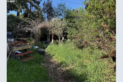 1231 Central Ave, Coos Bay, OR 97420 - Photo 14