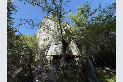 1231 Central Ave, Coos Bay, OR 97420 - Photo 2