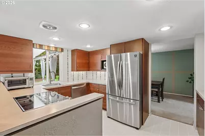 9706 NW 19th Ave, Vancouver, WA 98665 - Photo 8