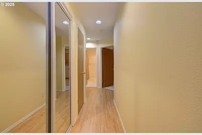 10216 SE 15th St, Vancouver, WA 98664 - Photo 18