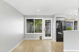 15060 SW Village Ln, Beaverton, OR 97007 - Photo 14