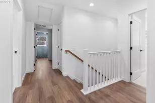 718 W 19th St, Vancouver, WA 98660 - Photo 28