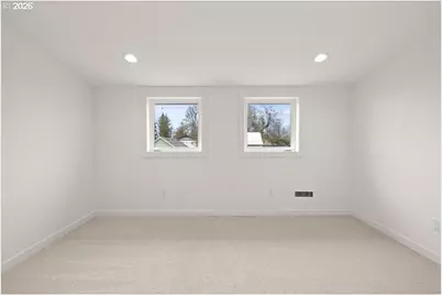 718 W 19th St, Vancouver, WA 98660 - Photo 38
