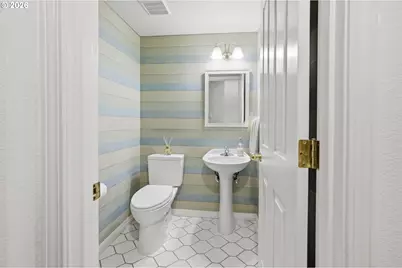 15366 NW Aberdeen Dr, Portland, OR 97229 - Photo 22