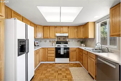 3843 Souza St, Eugene, OR 97402 - Photo 14