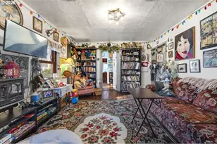 1601 SE 130th Ave, Portland, OR 97233 - Photo 4