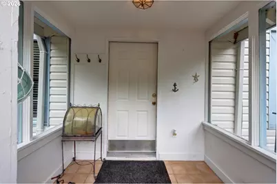 460 Alameda Ave, Astoria, OR 97103 - Photo 8