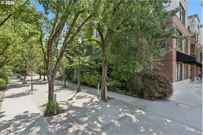 618 NW 12th Ave #217, Portland, OR 97209 - Photo 36