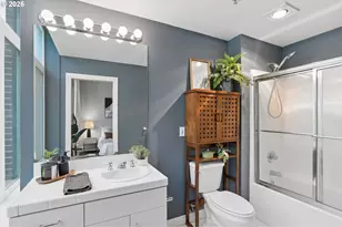 618 NW 12th Ave, Portland, OR 97209 - Photo 20