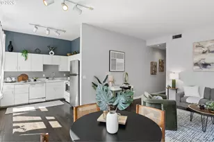 618 NW 12th Ave, Portland, OR 97209 - Photo 12