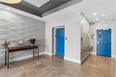 618 NW 12th Ave #217, Portland, OR 97209 - Photo 32