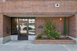 618 NW 12th Ave, Portland, OR 97209 - Photo 30