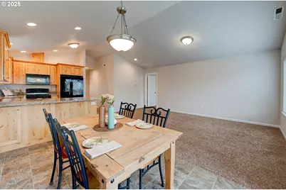 482 SE Isenberg St, Dallas, OR 97338 - Photo 28