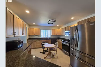2984 NW Daysha Dr, Roseburg, OR 97471 - Photo 18