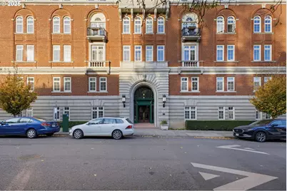 2015 NW Flanders St #214, Portland, OR 97209 - Photo 1