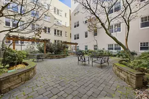 2015 NW Flanders St, Portland, OR 97209 - Photo 8