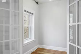 2015 NW Flanders St, Portland, OR 97209 - Photo 24