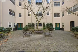 2015 NW Flanders St, Portland, OR 97209 - Photo 10