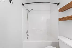 15820 NE Beech St, Portland, OR 97230 - Photo 24