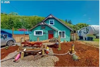 760 Clearlake Ave, Winchester Bay, OR 97467 - Photo 2