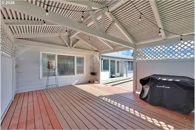 1355 Juniper St, Junction City, OR 97448 - Photo 36