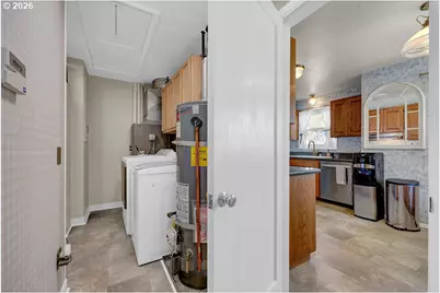 1355 Juniper St, Junction City, OR 97448 - Photo 20