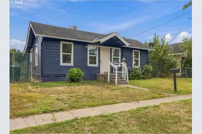 1116 9th Ave, Longview, WA 98632 - Photo 1