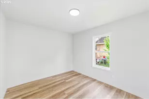 1116 9th Ave, Longview, WA 98632 - Photo 12