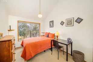 3818 Colony Oaks Dr, Eugene, OR 97405 - Photo 14