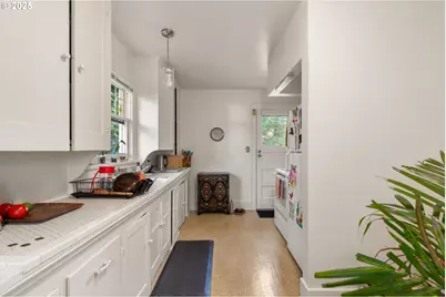 922 934 SE 40th Ave, Portland, OR 97214 - Photo 4