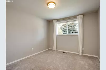 4667 NW Tumalo Ct, Portland, OR 97229 - Photo 20
