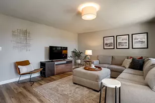 4667 NW Tumalo Ct, Portland, OR 97229 - Photo 14