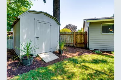 4667 NW Tumalo Ct, Portland, OR 97229 - Photo 26