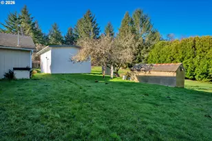 4817 Laguna Ave, Dunes City, OR 97493 - Photo 38