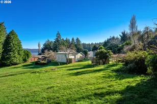 4817 Laguna Ave, Dunes City, OR 97493 - Photo 36