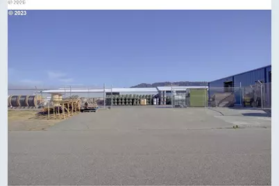 94135 Moore St, Gold Beach, OR 97444 - Photo 2