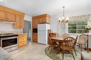 3301 Colonial Rd, Roseburg, OR 97471 - Photo 14