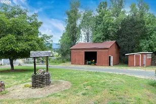 3301 Colonial Rd, Roseburg, OR 97471 - Photo 42