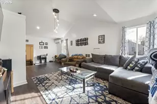 2684 12th SE St, Salem, OR 97302 - Photo 6