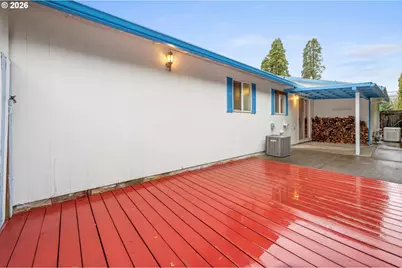 13834 SE Center St, Portland, OR 97236 - Photo 24