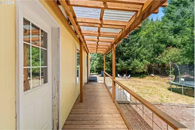 95496 Highway 42, Coos Bay, OR 97420 - Photo 8