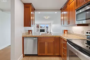 520 SE Columbia River Dr, Vancouver, WA 98661 - Photo 10