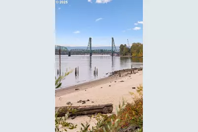 520 SE Columbia River Dr #212, Vancouver, WA 98661 - Photo 46