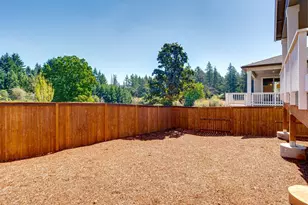 5954 Sorrento St, Salem, OR 97306 - Photo 28